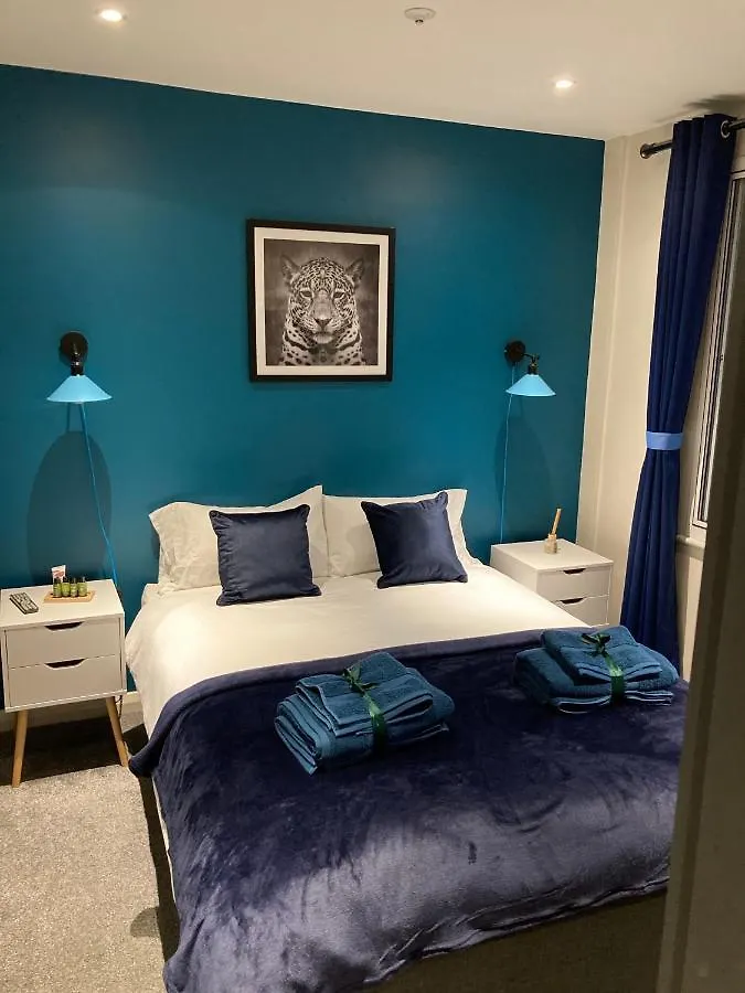 Central Sheffield 3Bed 3Bath IV Pent-Apartment